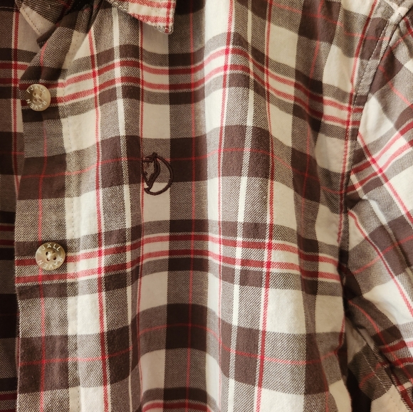 OFFER! Fjallraven Gran Flannel Button Down Shirt - Picture 4 of 7